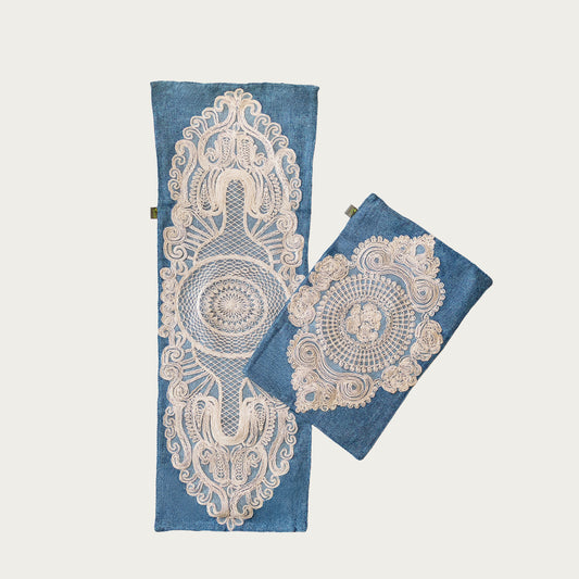 Decorative Table Placemats with Elegant Lace Pattern